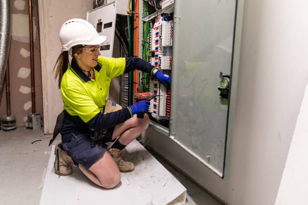 Professional Electrician in Riverwoods, IL