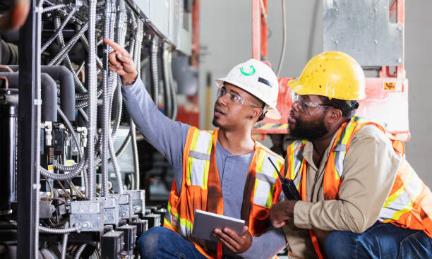 Best Emergency Electrician Near Me  in Riverwoods, IL